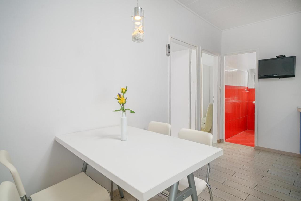 וודיצה Apartmani Gabriella מראה חיצוני תמונה