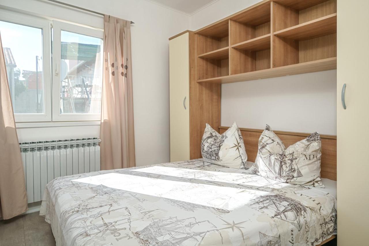 וודיצה Apartmani Gabriella מראה חיצוני תמונה