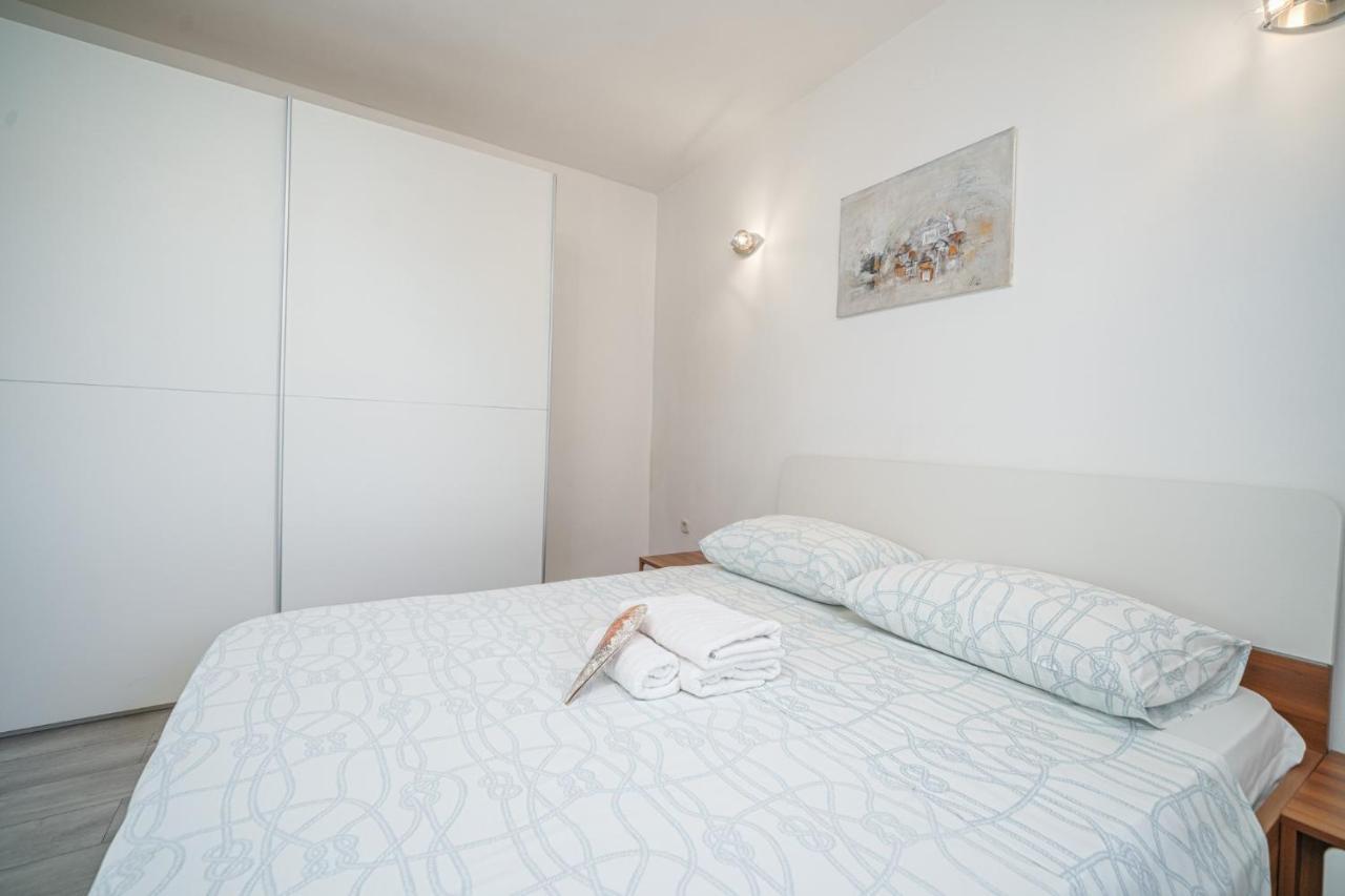 וודיצה Apartmani Gabriella מראה חיצוני תמונה
